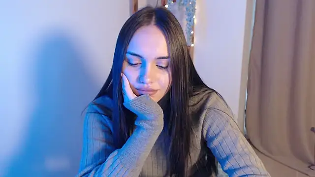 Snapshot of IrinaShayk18 chatting on 26, 12, 2024 IrinaShayk18 online show from 26, 12, 2024