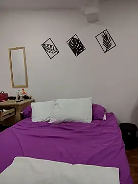 Snapshot of Miss_balloonsmila chatting on 18, 2, 2025 Miss balloonsmila online show from 18, 2, 2025