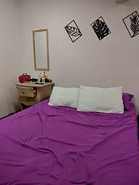 Snapshot of Miss_balloonsmila chatting on 19, 2, 2025 Miss balloonsmila online show from 19, 2, 2025