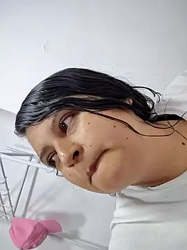 Snapshot of Miss_balloonsmila chatting on 19, 10, 2025 Miss balloonsmila online show from 19, 10, 2025