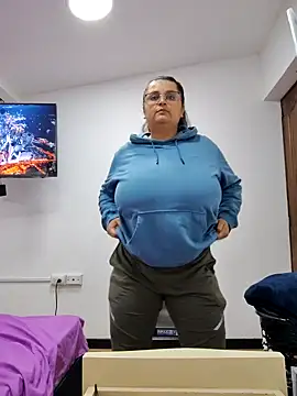 Snapshot of Miss_balloonsmila chatting on 23, 10, 2025 Miss balloonsmila online show from 23, 10, 2025