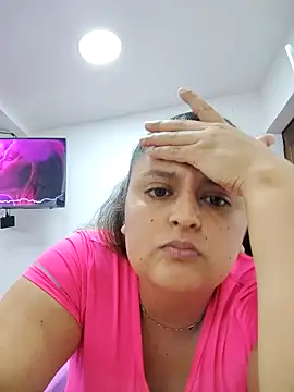 Snapshot of Miss_balloonsmila chatting on 11, 11, 2025 Miss balloonsmila online show from 11, 11, 2025