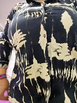 Snapshot of Miss_balloonsmila chatting on 15, 11, 2025 Miss balloonsmila online show from 15, 11, 2025