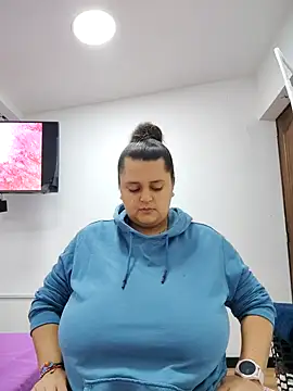 Snapshot of Miss_balloonsmila chatting on 23, 11, 2025 Miss balloonsmila online show from 23, 11, 2025