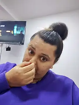 Snapshot of Miss_balloonsmila chatting on 3, 12, 2025 Miss balloonsmila online show from 3, 12, 2025