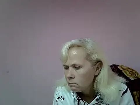 Snapshot of sakura_blonde chatting on 29, 12, 2024 sakura blonde online show from 29, 12, 2024