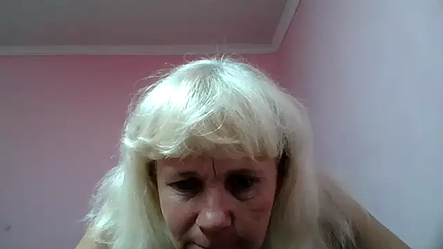 Snapshot of sakura_blonde chatting on 24, 1, 2025 sakura blonde online show from 24, 1, 2025