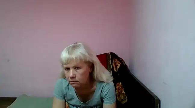 Snapshot of sakura_blonde chatting on 8, 2, 2025 sakura blonde online show from 8, 2, 2025