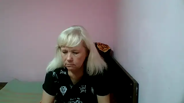 Snapshot of sakura_blonde chatting on 18, 2, 2025 sakura blonde online show from 18, 2, 2025