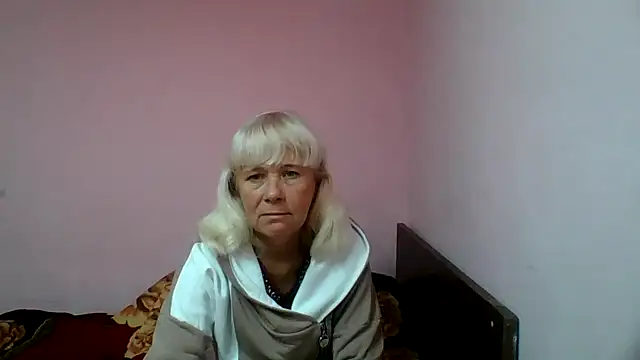 Snapshot of sakura_blonde chatting on 25, 9, 2025 sakura blonde online show from 25, 9, 2025