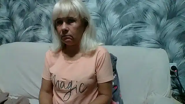 Snapshot of sakura_blonde chatting on 30, 9, 2025 sakura blonde online show from 30, 9, 2025