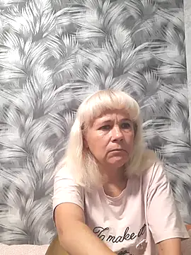 Snapshot of sakura_blonde chatting on 7, 10, 2025 sakura blonde online show from 7, 10, 2025