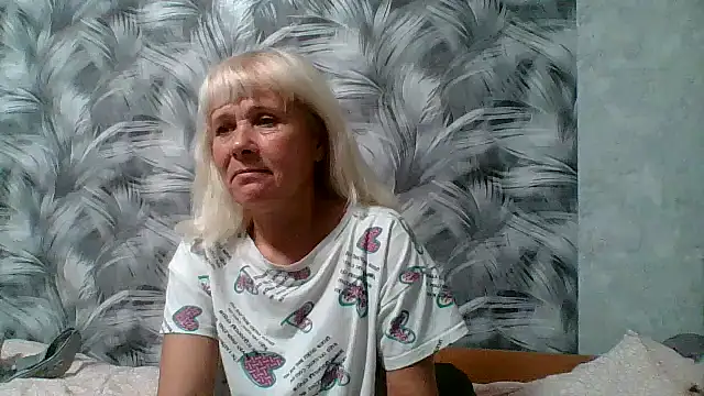 Snapshot of sakura_blonde chatting on 7, 10, 2025 sakura blonde online show from 7, 10, 2025