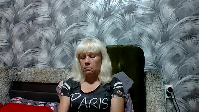 Snapshot of sakura_blonde chatting on 28, 10, 2025 sakura blonde online show from 28, 10, 2025