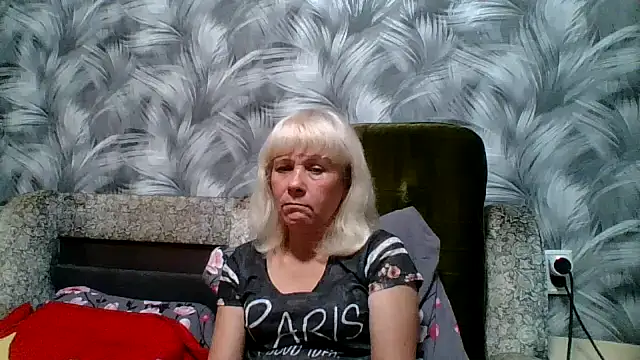 Snapshot of sakura_blonde chatting on 29, 10, 2025 sakura blonde online show from 29, 10, 2025