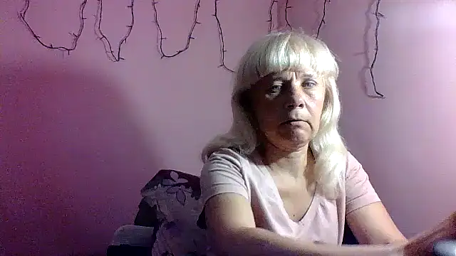 sakura blonde online show from 31, 3, 2026