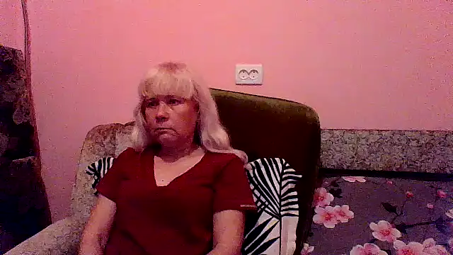 sakura blonde online show from 19, 4, 2026