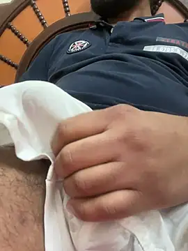 Snapshot of Arsh_Loves_Luv chatting on 20, 12, 2024 Arsh Loves Luv online show from 20, 12, 2024