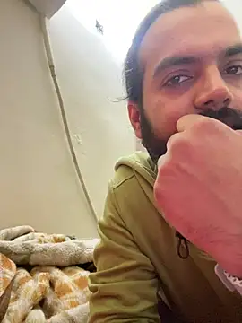 Snapshot of Arsh_Loves_Luv chatting on 20, 12, 2024 Arsh Loves Luv online show from 20, 12, 2024