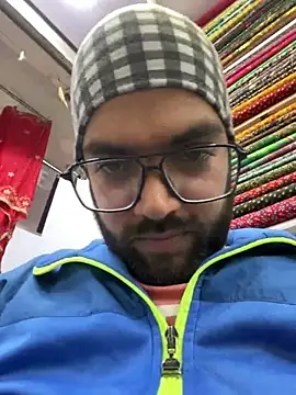 Snapshot of Arsh_Loves_Luv chatting on 27, 12, 2024 Arsh Loves Luv online show from 27, 12, 2024