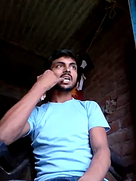 Snapshot of Suraj223kumar chatting on 14, 9, 2025 Suraj223kumar online show from 14, 9, 2025
