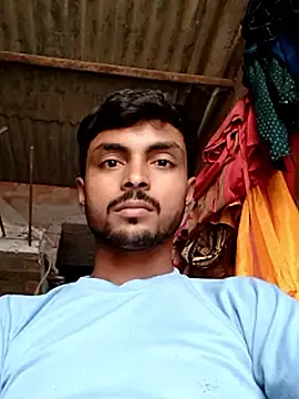 Snapshot of Suraj223kumar chatting on 21, 9, 2025 Suraj223kumar online show from 21, 9, 2025
