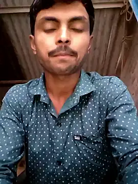 Snapshot of Suraj223kumar chatting on 24, 9, 2025 Suraj223kumar online show from 24, 9, 2025
