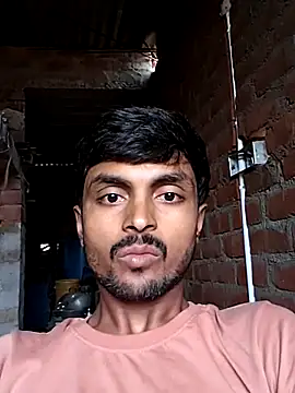 Snapshot of Suraj223kumar chatting on 5, 10, 2025 Suraj223kumar online show from 5, 10, 2025