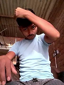 Snapshot of Suraj223kumar chatting on 10, 10, 2025 Suraj223kumar online show from 10, 10, 2025