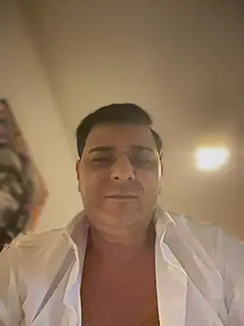 Snapshot of SecretlyDD chatting on 31, 1, 2025 SecretlyDD online show from 31, 1, 2025