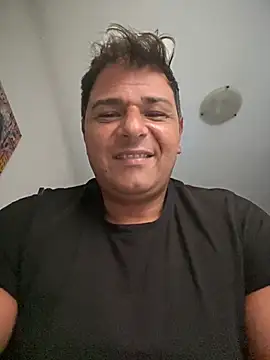 Snapshot of SecretlyDD chatting on 15, 3, 2025 SecretlyDD online show from 15, 3, 2025
