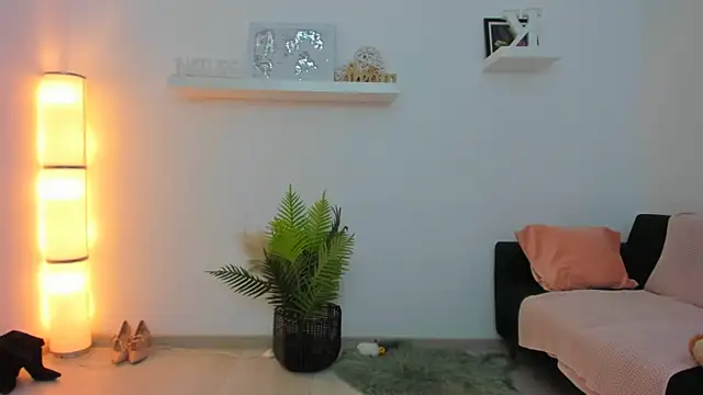 Snapshot of Julya_Anna chatting on 27, 1, 2025 Julya Anna online show from 27, 1, 2025