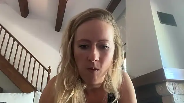 Emmy frenchie online show from 3, 11, 2025