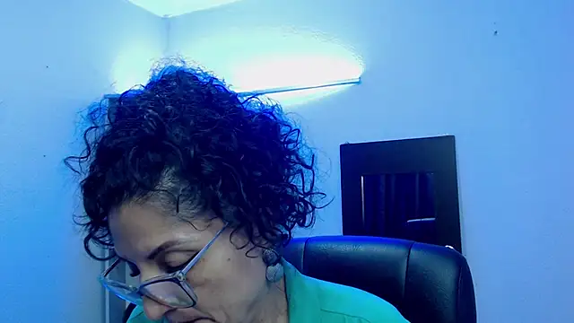 arianna ros3 online show from 10, 2, 2025