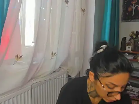 Snapshot of Lucky_Deniz chatting on 20, 12, 2024 Lucky Deniz online show from 20, 12, 2024