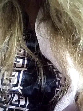 KattyLuuu online show from 3, 4, 2026