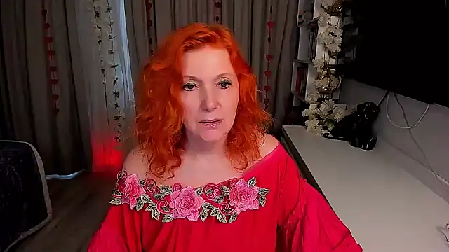 Fire-Fox-One online show from 28, 10, 2025