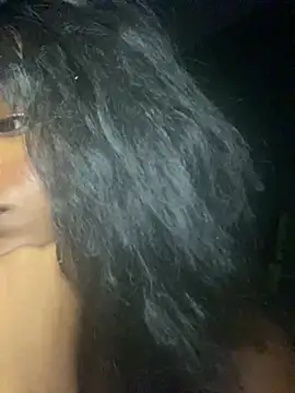 Snapshot of Zizi-campbel chatting on 3, 2, 2025 Zizi-campbel online show from 3, 2, 2025