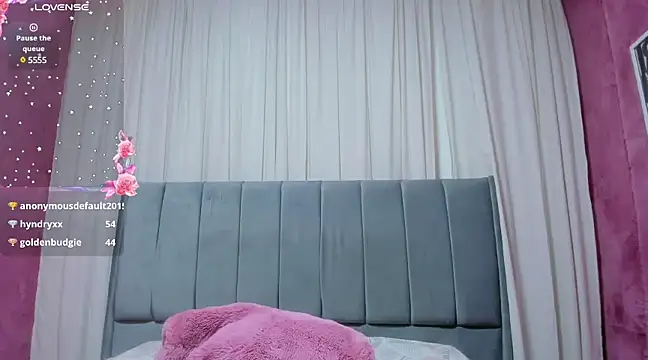 Snapshot of Maddy_bennet chatting on 29, 12, 2024 Maddy bennet online show from 29, 12, 2024