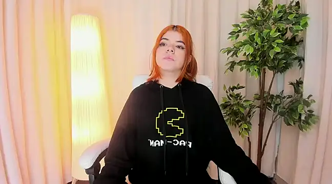 Snapshot of Maddy_bennet chatting on 28, 2, 2025 Maddy bennet online show from 28, 2, 2025