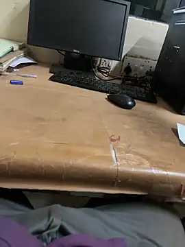 Snapshot of Hillz_king_98 chatting on 12, 10, 2025 Hillz king 98 online show from 12, 10, 2025