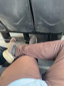 Snapshot of Hillz_king_98 chatting on 5, 2, 2026 Hillz king 98 online show from 5, 2, 2026