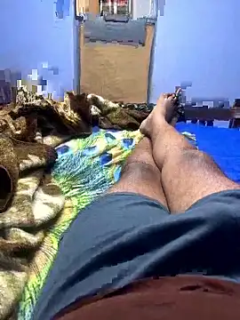 Snapshot of Hillz_king_98 chatting on 6, 4, 2026 Hillz king 98 online show from 6, 4, 2026