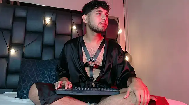 Snapshot of Samir_bear chatting on 23, 1, 2025 Samir bear online show from 23, 1, 2025