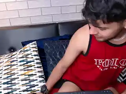 Snapshot of Samir_bear chatting on 29, 1, 2025 Samir bear online show from 29, 1, 2025