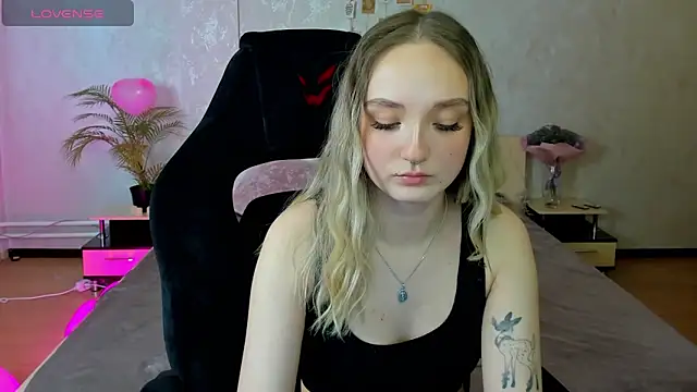 Cheryl  Brown online show from 17, 2, 2025