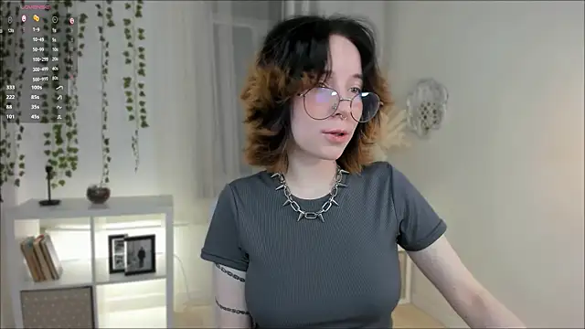 lilithlunna online show from 15, 1, 2025