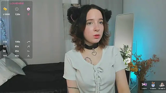 lilithlunna online show from 4, 3, 2025