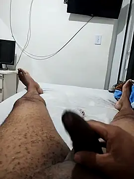 Snapshot of lucasquirao1234 chatting on 8, 10, 2025 lucasquirao1234 online show from 8, 10, 2025