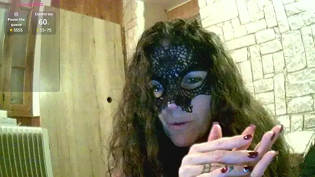 Snapshot of sansan2411 chatting on 5, 1, 2025 sansan2411 online show from 5, 1, 2025